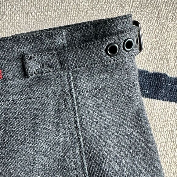 Prada Gray Virgin Wool Pencil Skirt Adjustable Waist Tabs Size 40 Italy Made - Picture 2 of 8